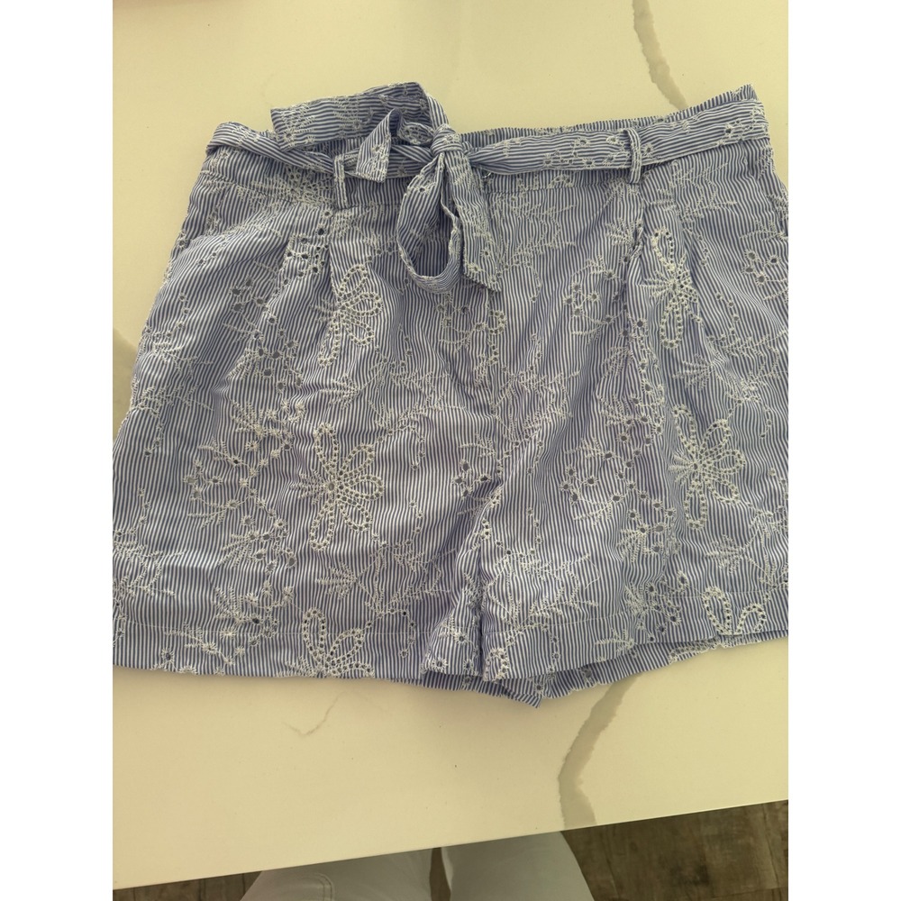 Vineyard Vines Blue White Seersucker Eyelet Shorts Tie Waist Made in Italy Large